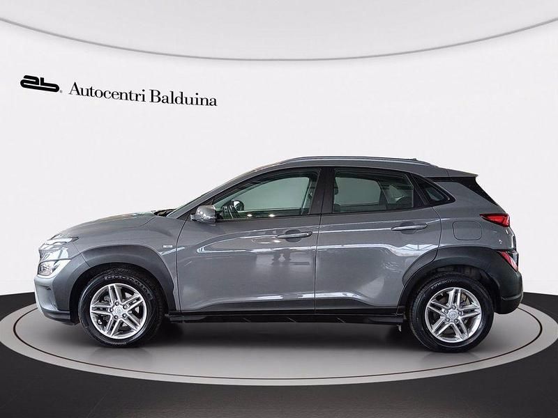 Usata Hyundai Kona 120 CV (88 kW) 2022 Grigio urano SUV
