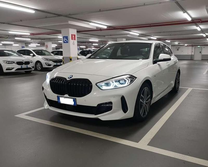 Usata BMW 118 M Sport 140 CV (102 kW) 2020 Bianco Utilitaria