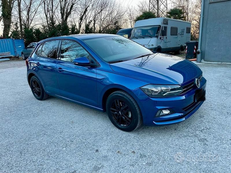 Usata VW Polo 95 CV (69 kW) 2018 Blu Berlina
