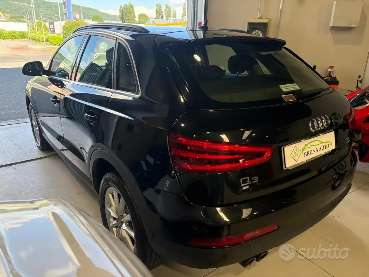 Usata Audi Q3 177 CV (130 kW) 2013 Nero SUV