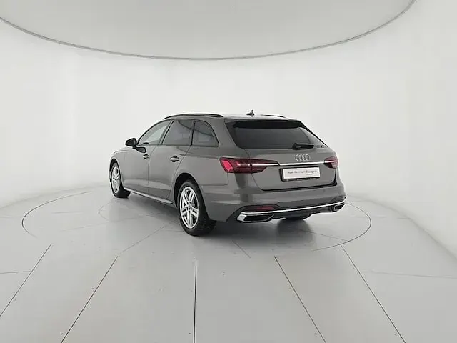 Usata Audi A4 Advanced Plus 163 CV (119 kW) 2020 Grigio Station wagon