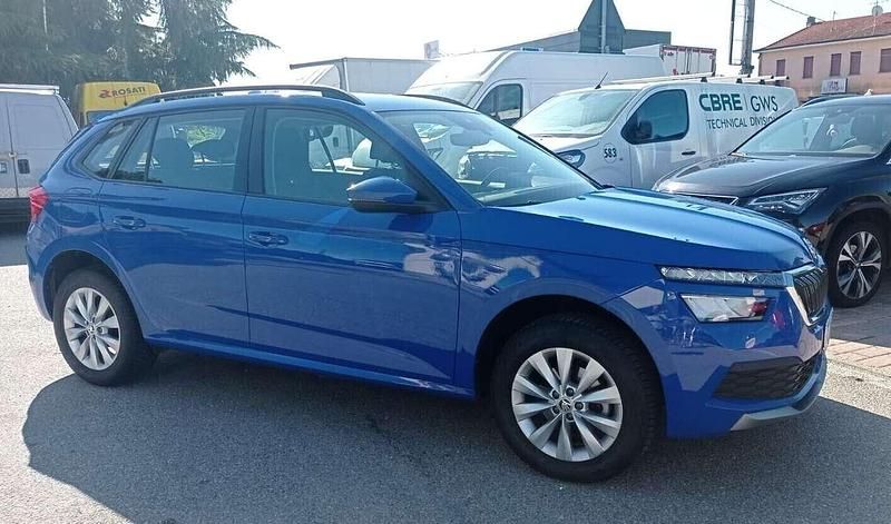 Usata Skoda Kamiq Ambition 95 CV (69 kW) 2022 Blu SUV