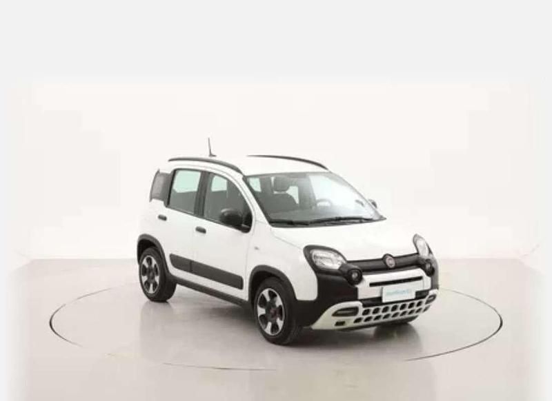 Usata Fiat Panda Sport 69 CV (50 kW) 2022 Bianco Utilitaria