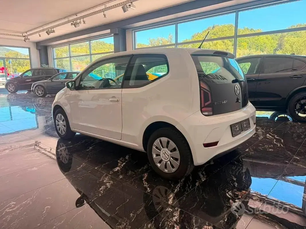 Usata VW up! take up! 68 CV (50 kW) 2023 Utilitaria