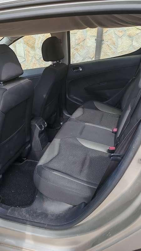 Usata Peugeot 308 120 CV (88 kW) 2008 Grigio Berlina