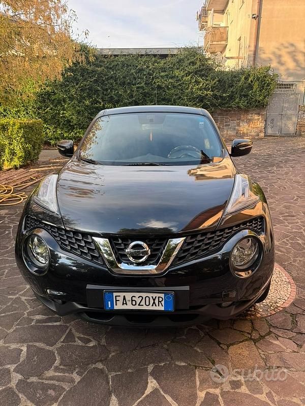 Usata Nissan Juke 110 CV (80 kW) 2015 Nero SUV