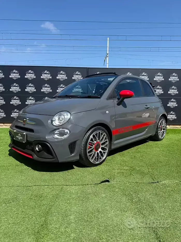 Usata Abarth 595 145 CV (106 kW) 2021 Grigio Cabrio