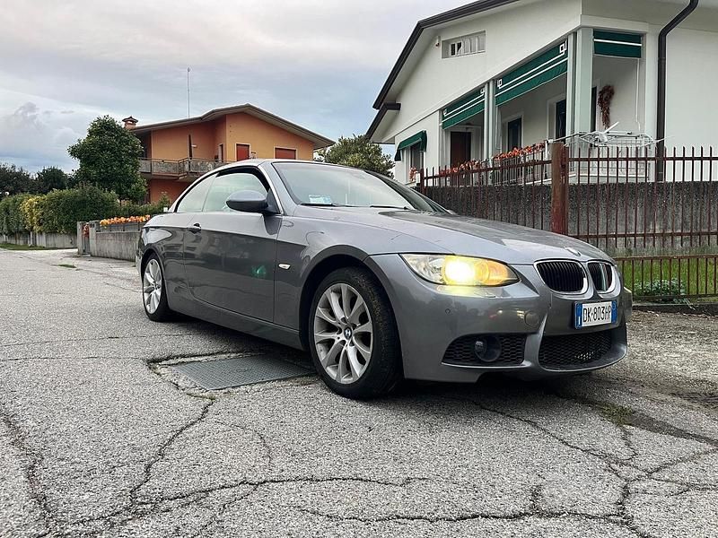 Grigio Usata 2007 BMW 320 Cabriolet Cabrio | 8500 € (Super prezzo) - Immagine 1/4
