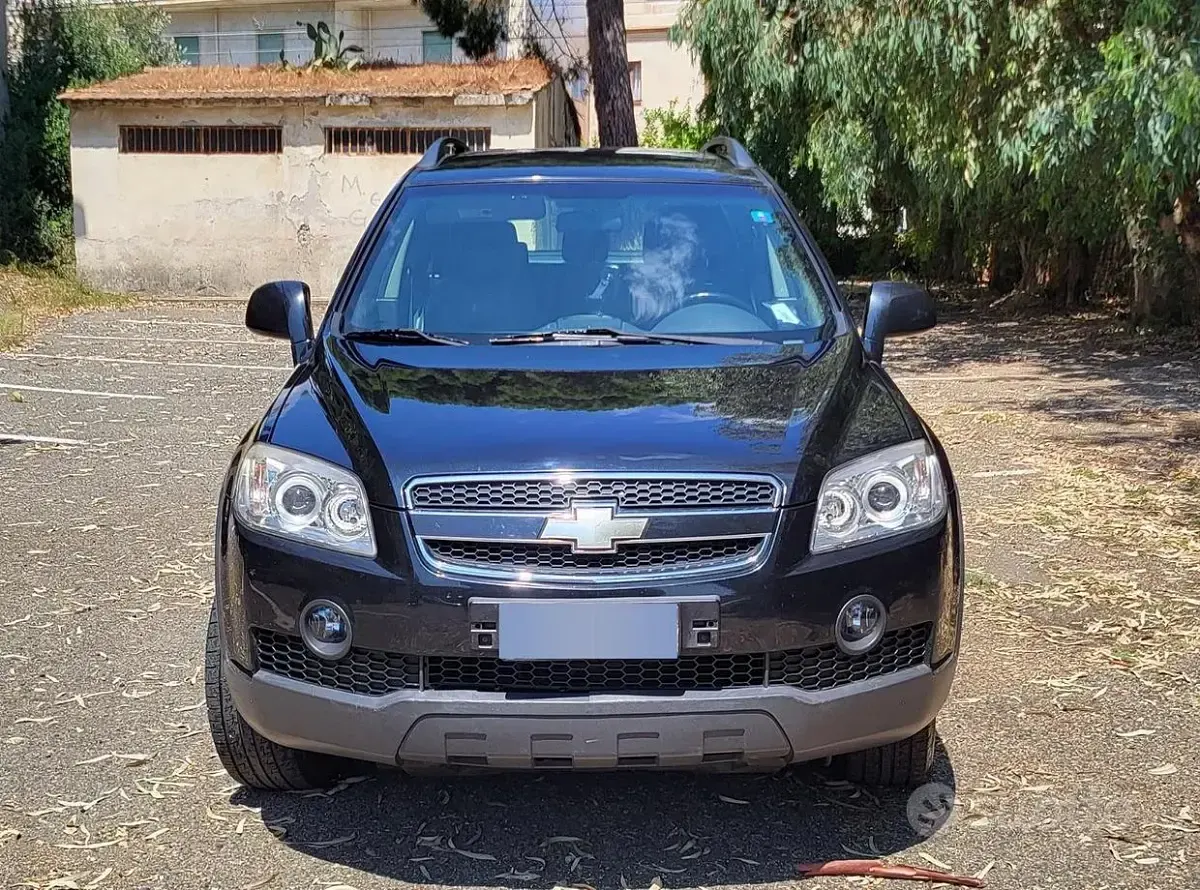 Usata Chevrolet Captiva LS 127 CV (93 kW) 2010 Nero SUV