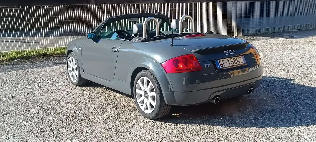 Usata Audi TT Roadster 224 CV (164 kW) 2000 Cabrio