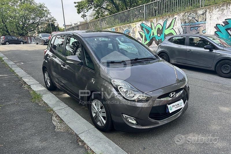 Usata Hyundai ix20 Comfort 116 CV (85 kW) 2013 Marrone Utilitaria
