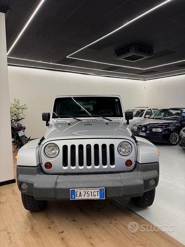 Usata Jeep Wrangler Sahara 2010 Grigio SUV