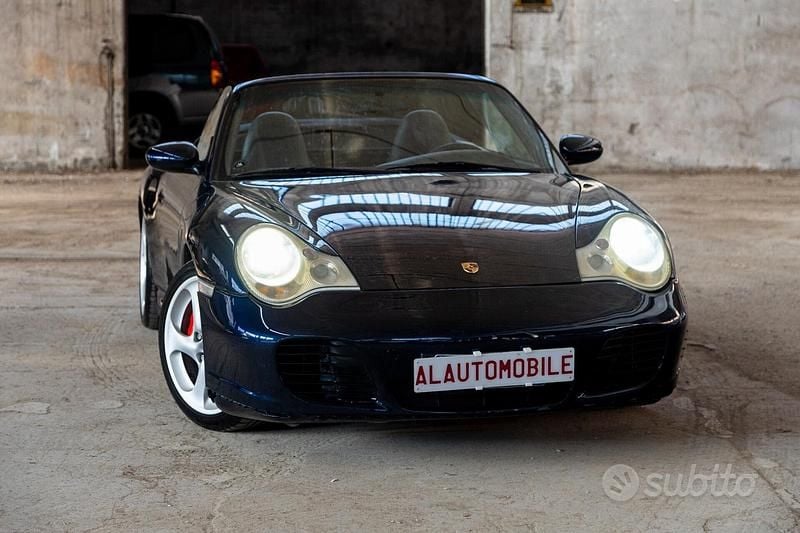 Usata Porsche 911 Carrera 4S Cabriolet 319 CV (234 kW) 2004 Blu Cabrio