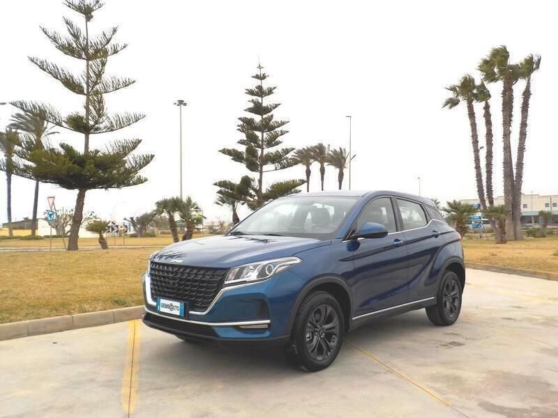 Nuova DFSK Glory 500 115 CV (84 kW) 2025 Blu SUV