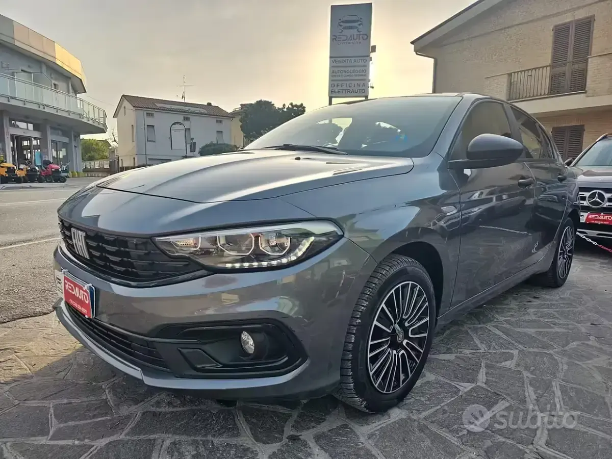 Usata Fiat Tipo City Life 95 CV (69 kW) 2022 Grigio Berlina