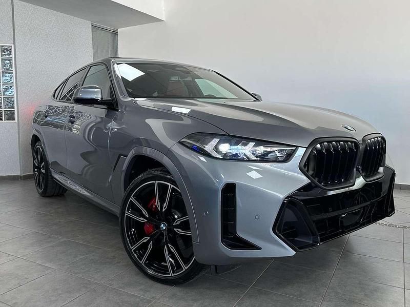 Skyscraper grey metallic Nuova 2025 BMW X6 M Sport SUV | 93.800 € (Ottimo prezzo) - Immagine 1/4