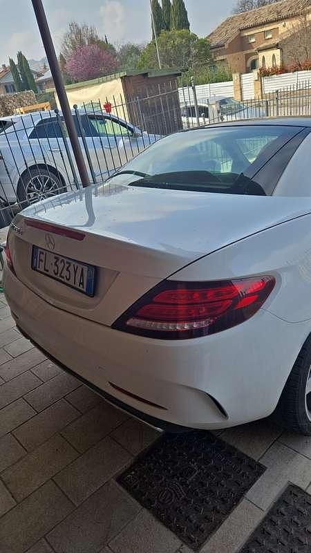 Usata Mercedes SLC250 AMG line 204 CV (150 kW) 2017 Bianco Cabrio