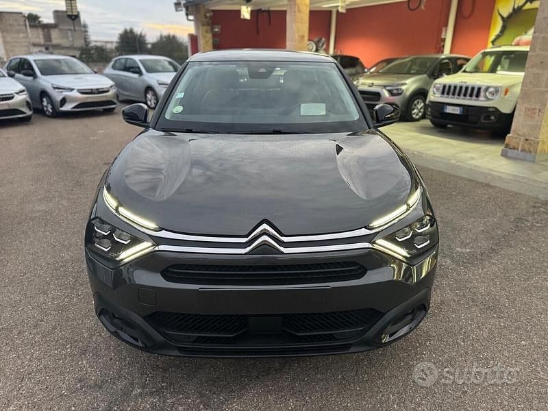 Usata Citroën C4 Shine 130 CV (95 kW) 2021 Grigio Berlina