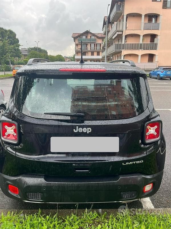 Usata Jeep Renegade Limited 120 CV (88 kW) 2021 Nero SUV