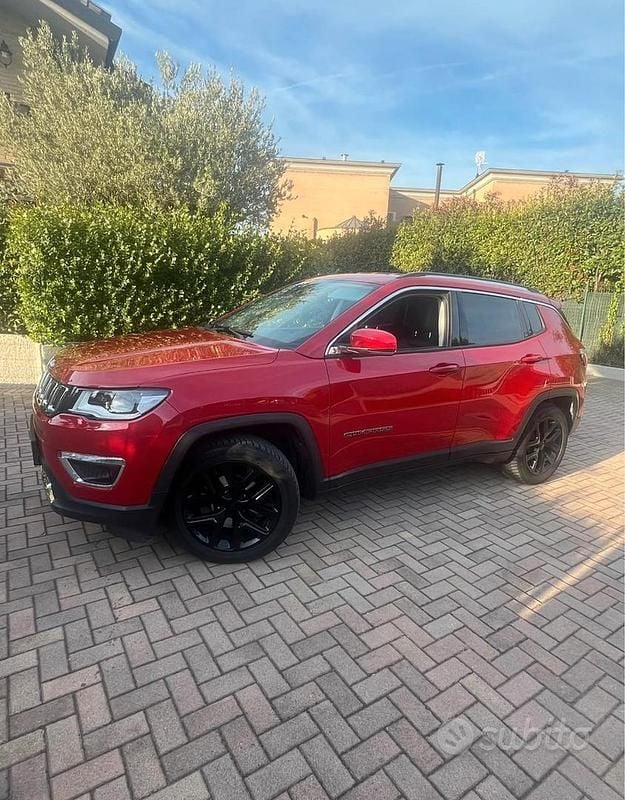 Usata Jeep Compass Sport 140 CV (102 kW) 2019 Rosso SUV