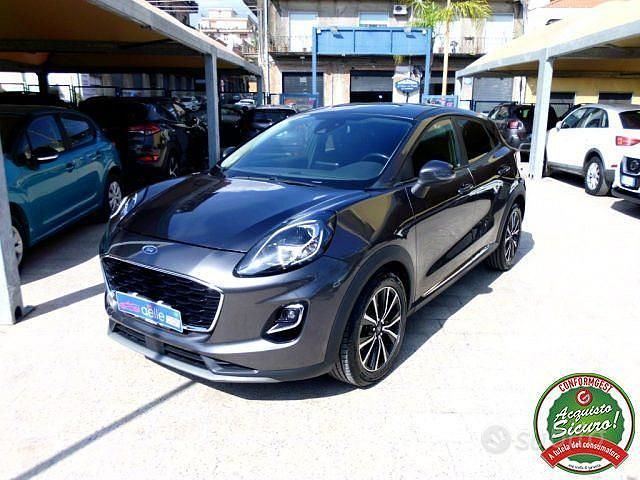 Usata Ford Puma Titanium X 125 CV (91 kW) 2020 Grigio SUV