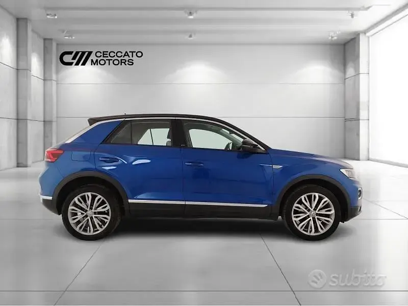 Usata VW T-Roc Style 150 CV (110 kW) 2019 Blu SUV