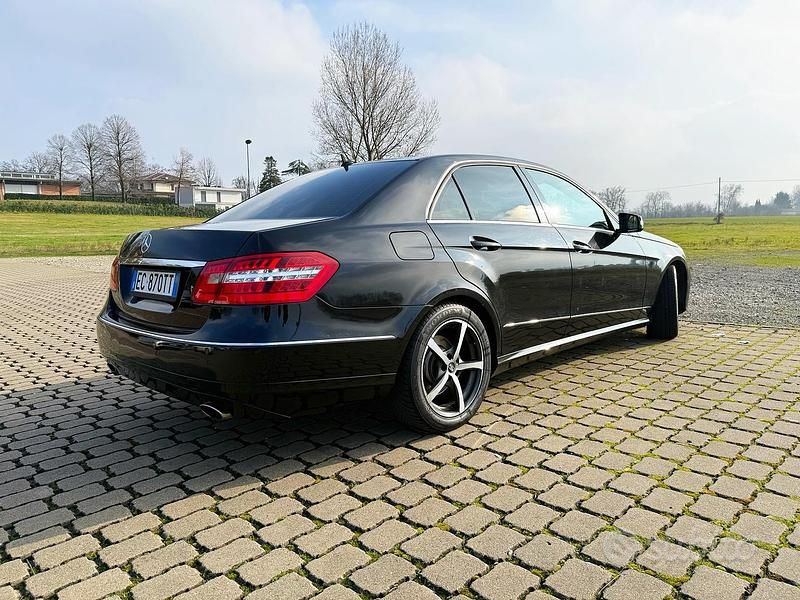 Usata Mercedes E350 2010 Nero Berlina