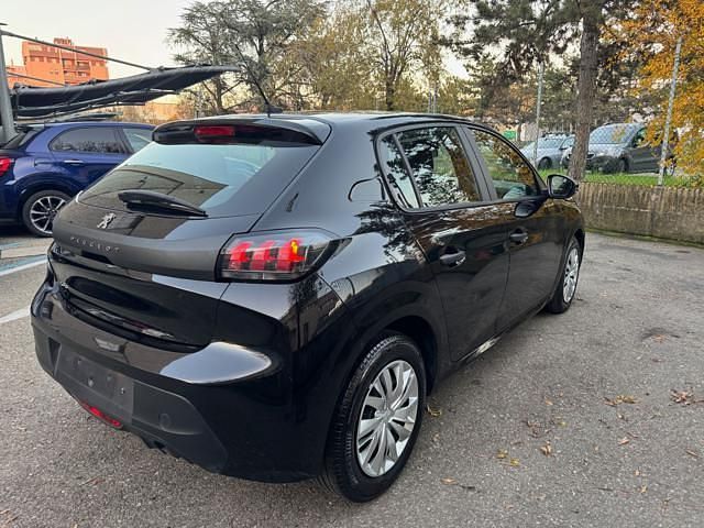 Usata Peugeot 208 Active 75 CV (55 kW) 2022 Nero metallizzato Utilitaria