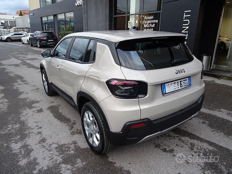 Nieuw Jeep Avenger Altitude 101 PK (74 kW) 2025 SUV