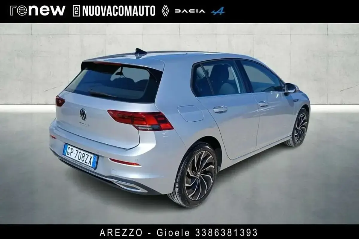 Usata VW Golf VIII Style 150 CV (110 kW) 2023 Grigio Berlina