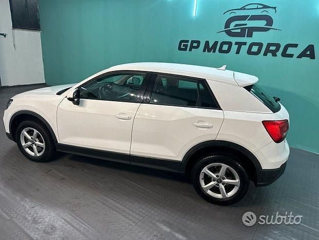 Usata Audi Q2 Sport 116 CV (85 kW) 2016 Bianco SUV