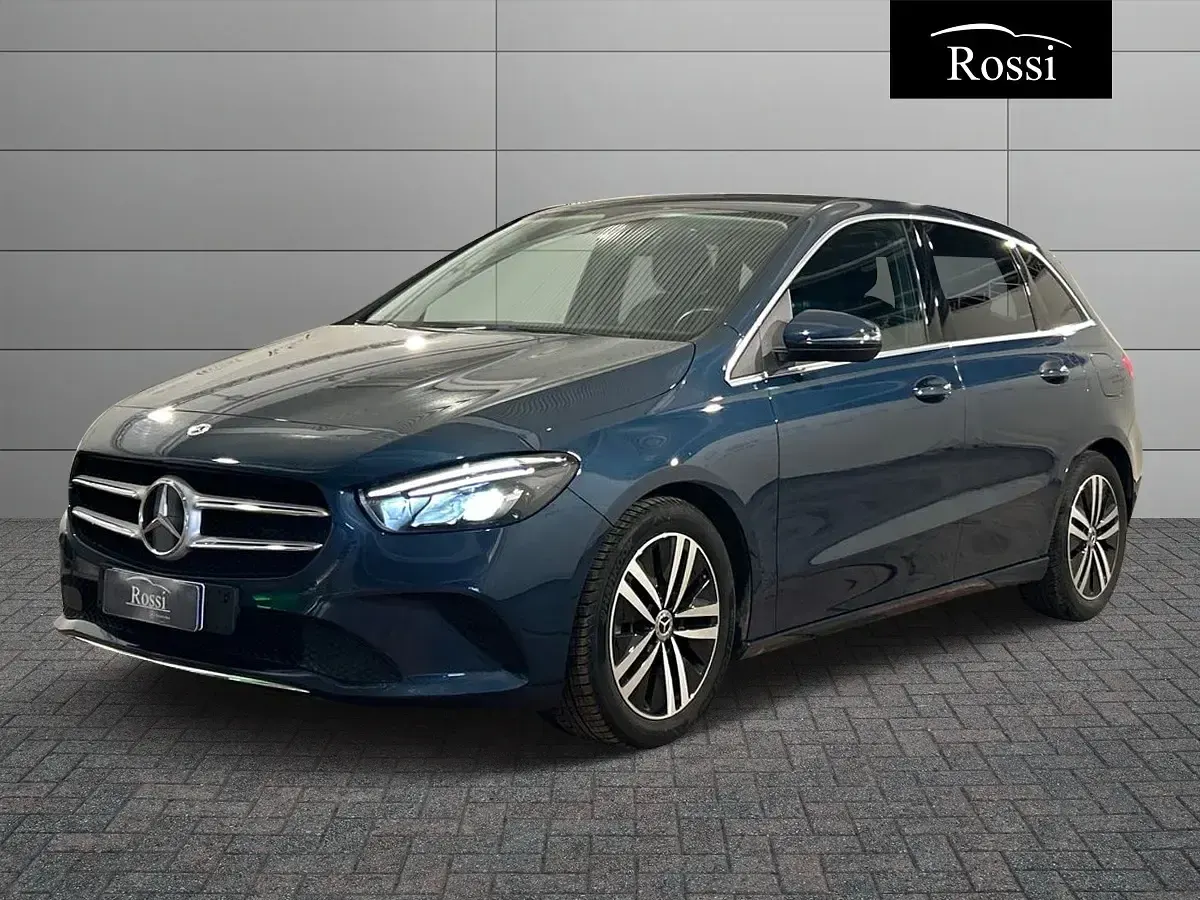 Usata Mercedes B180 Sport 116 CV (85 kW) 2019 Utilitaria
