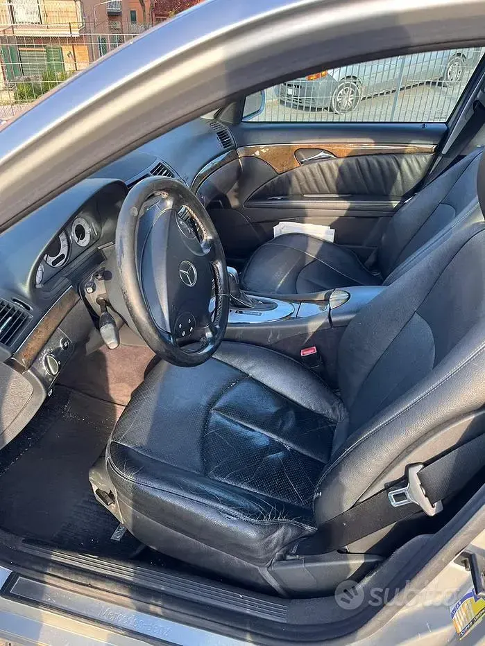 Occasion Mercedes E280 231 ch (169 kW) 2006 Gris Berline
