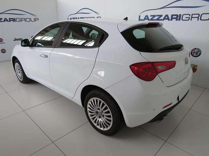 Usata Alfa Romeo Giulietta Super 120 CV (88 kW) 2019 Bianco Utilitaria