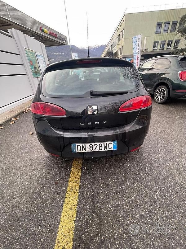 Usata Seat Leon 2008 Nero Utilitaria