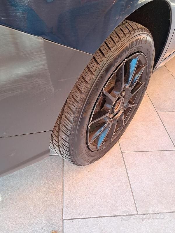 Usata Ford Courier 2018 Monovolume