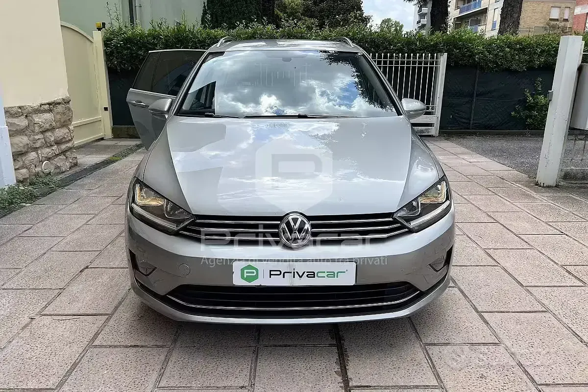 Usata VW Golf Sportsvan Highline 150 CV (110 kW) 2016 Grigio Monovolume
