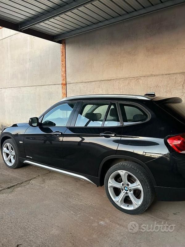 Usata BMW X1 143 CV (105 kW) 2011 SUV