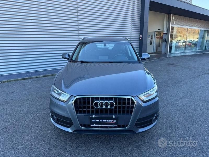 Usata Audi Q3 Advanced Plus 140 CV (102 kW) 2012 Grigio scuro SUV