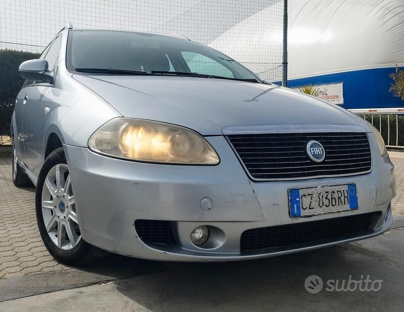 Argento Usata 2006 Fiat Croma Active Station wagon | 1300 € (Buon prezzo) - Immagine 1/4