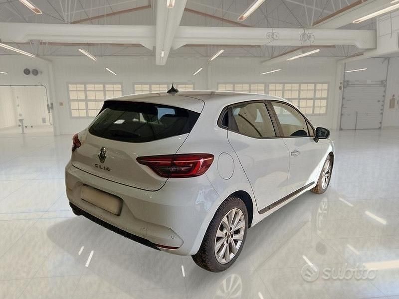 Usata Renault Clio V Business 86 CV (63 kW) 2020 Bianco Berlina