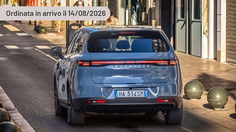 Nuova Leapmotor B10 160 kW (218 CV) 2026 Argento SUV