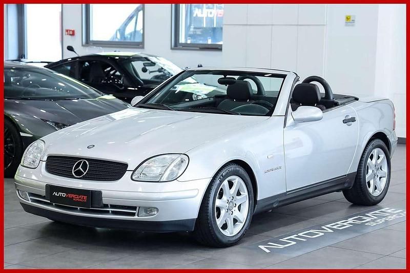 Argento Usata 1997 Mercedes SLK230 Cabrio | 14.900 € (Molto cara) - Immagine 1/4