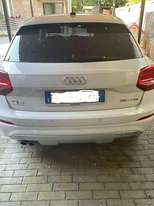 Bianco Usata 2021 Audi Q2 S-Line SUV | 26.000 € (Buon prezzo) - Immagine 1/4