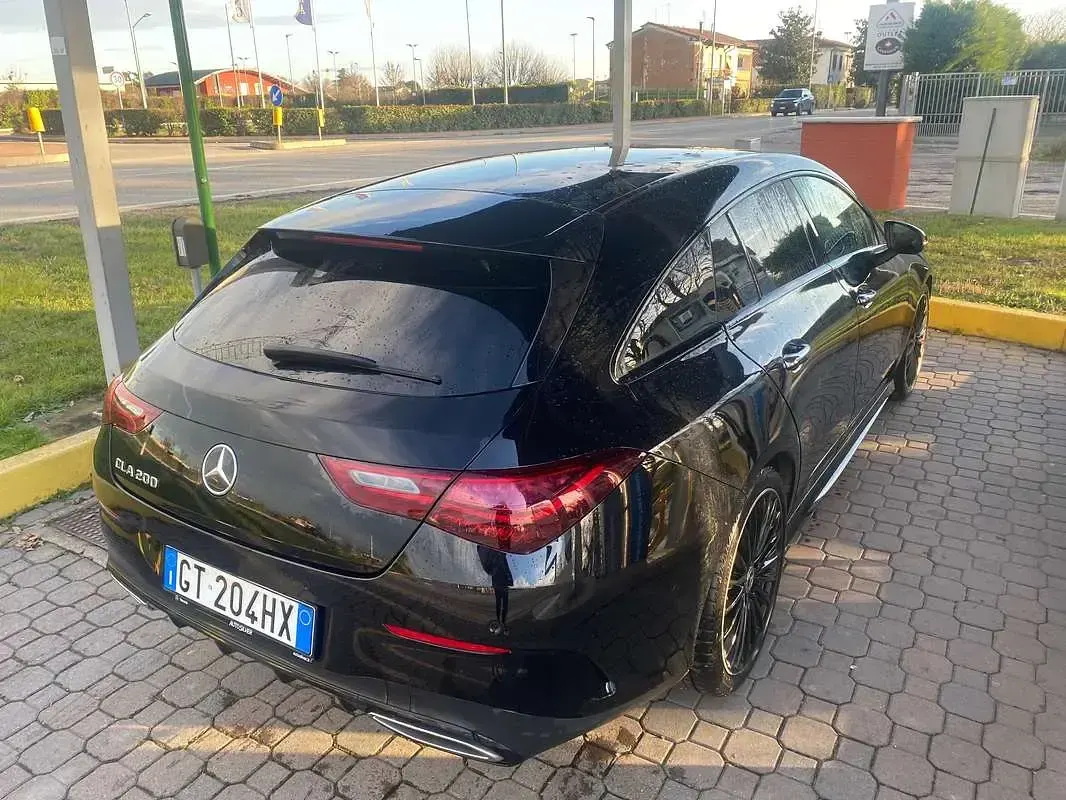 Usata Mercedes CLA200 Shooting Brake AMG Line Premium 163 CV (119 kW) 2024 Nero Station wagon