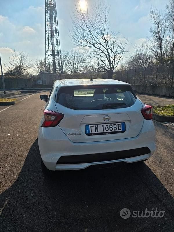 Bianco Usata 2018 Nissan Micra Due volumi | 10.000 € (Buon prezzo) - Immagine 1/4