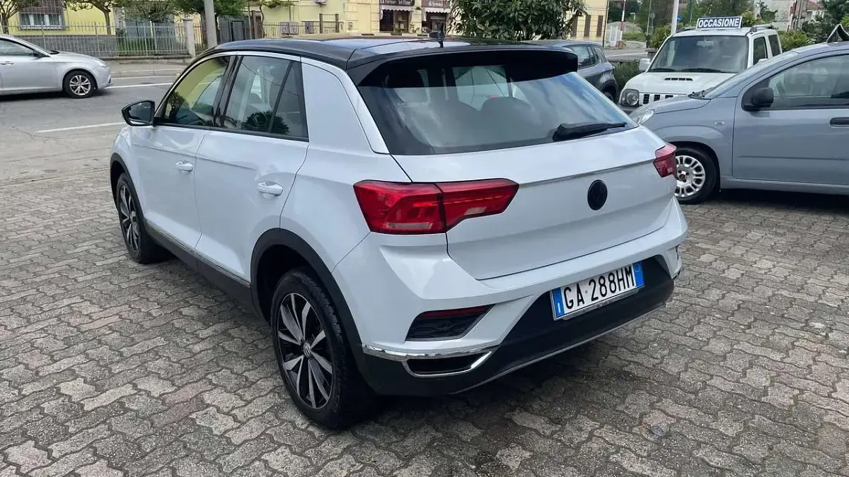 Usata VW T-Roc Advance 116 CV (85 kW) 2020 Bianco SUV