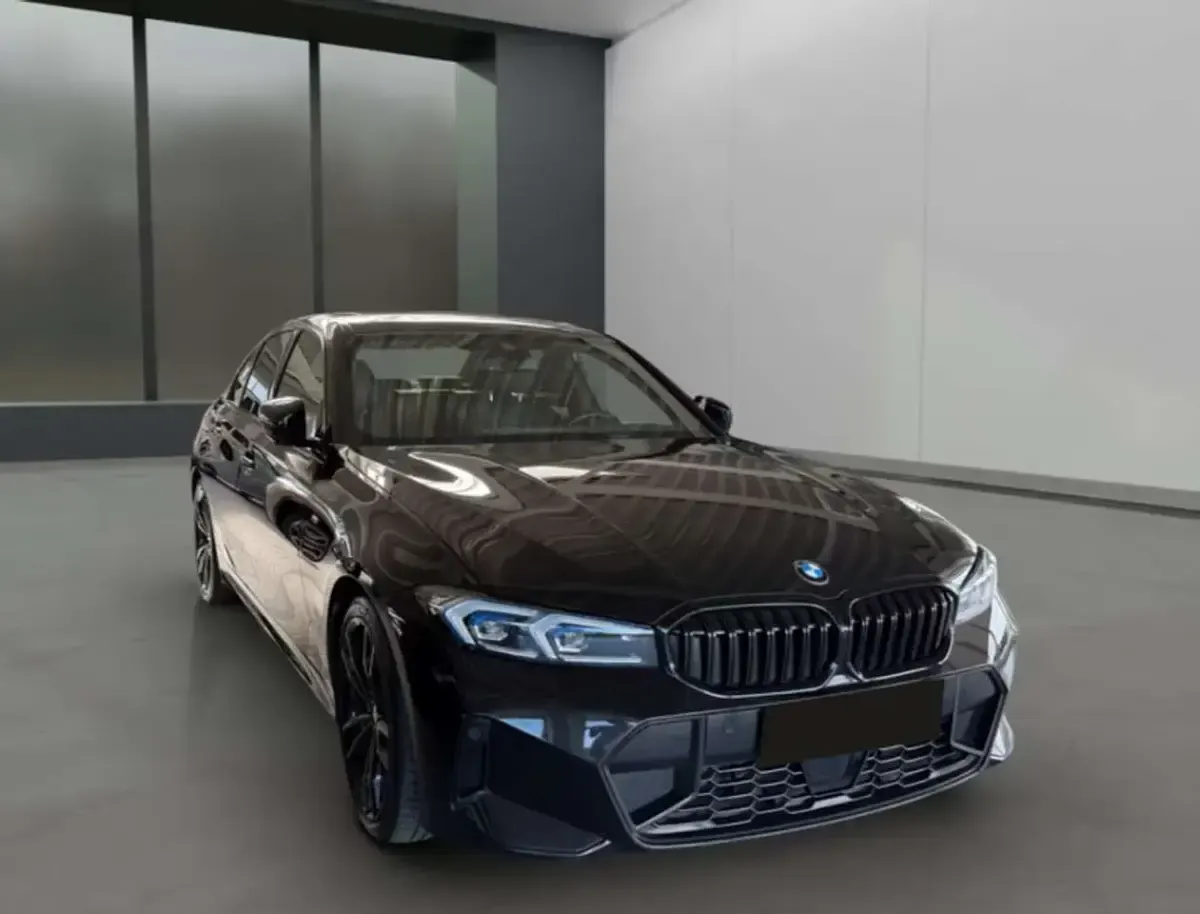 Usata BMW 330 M Sport 245 CV (180 kW) 2023 Nero Berlina