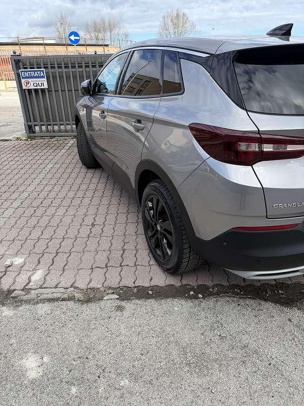Usata Opel Grandland X 131 CV (96 kW) 2019 Grigio SUV