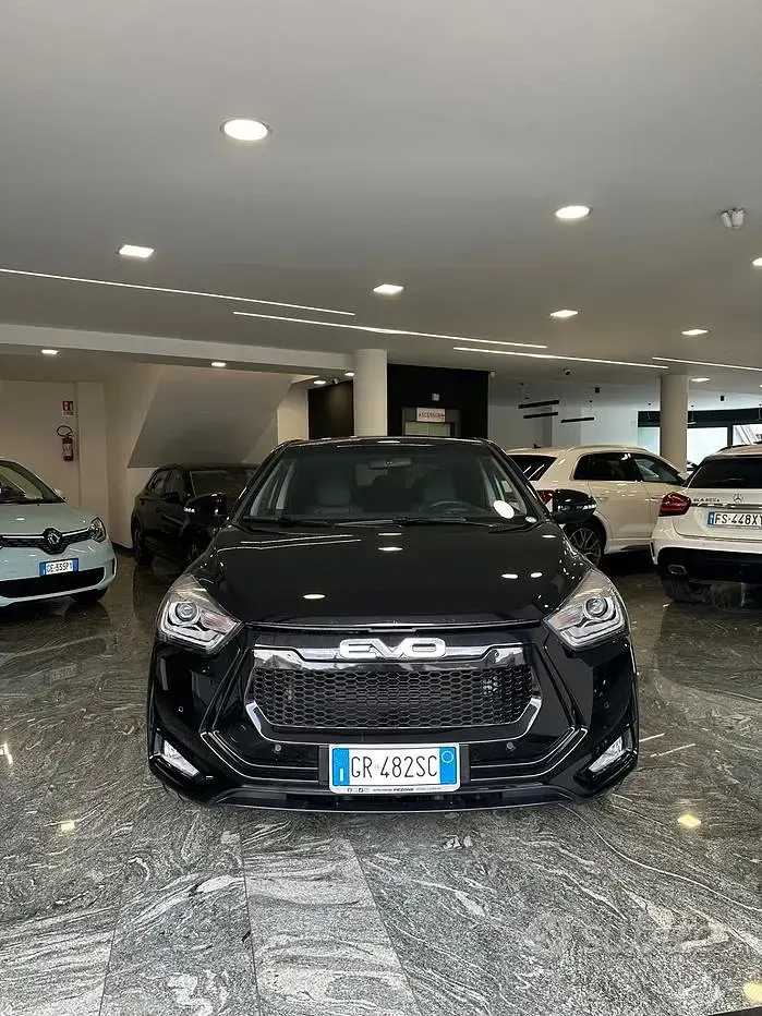 Usata EVO Evo 3 107 CV (78 kW) 2023 Nero SUV